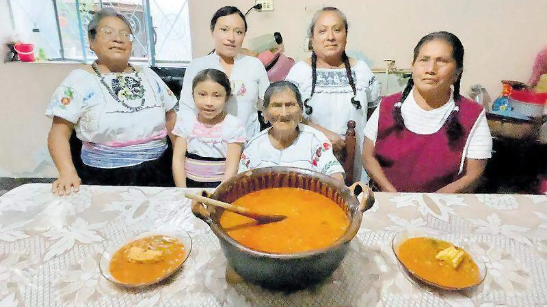 Mole, ixtenco, gastronomía